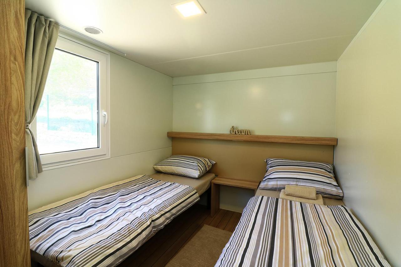 Mobil Homes Malufi 266 Jezera Exterior foto